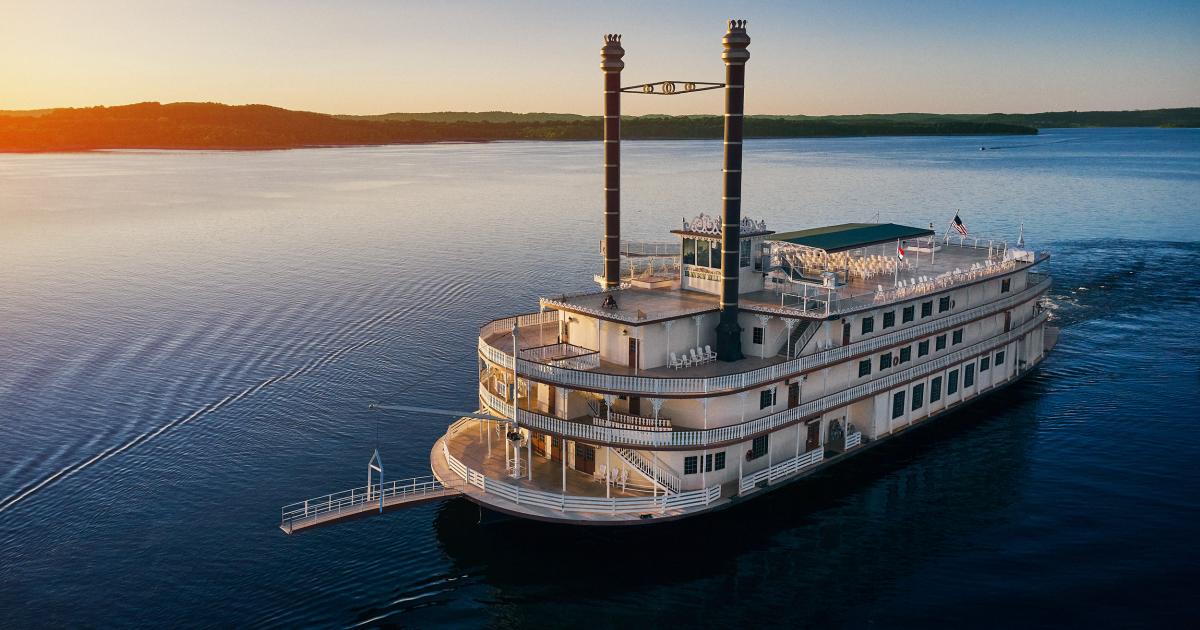 Historical elegance and culinary excellence converge on the Showboat Branson Belle, a marvel of engineering on America’s inland waters.